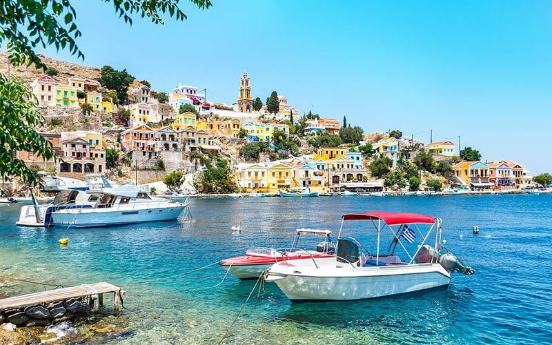 希臘現(xiàn)在可以投資嗎？投資機(jī)會(huì)與風(fēng)險(xiǎn)全面解析