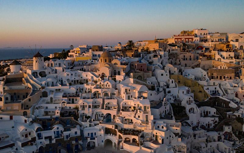 希臘投資者現(xiàn)狀怎么樣？市場(chǎng)動(dòng)態(tài)與發(fā)展趨勢(shì)分析